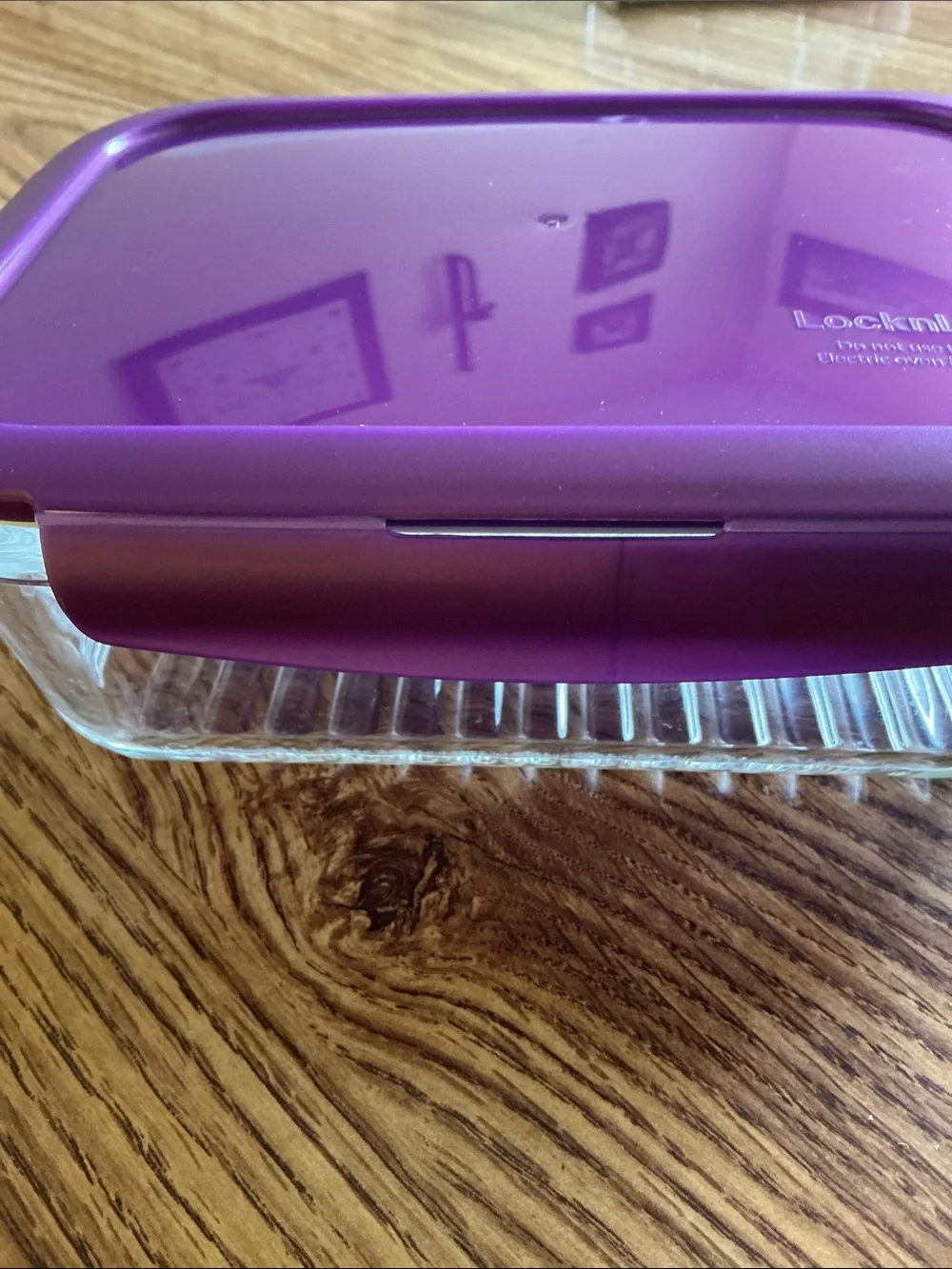 LOCK N LOCK GLASS CONTAINER